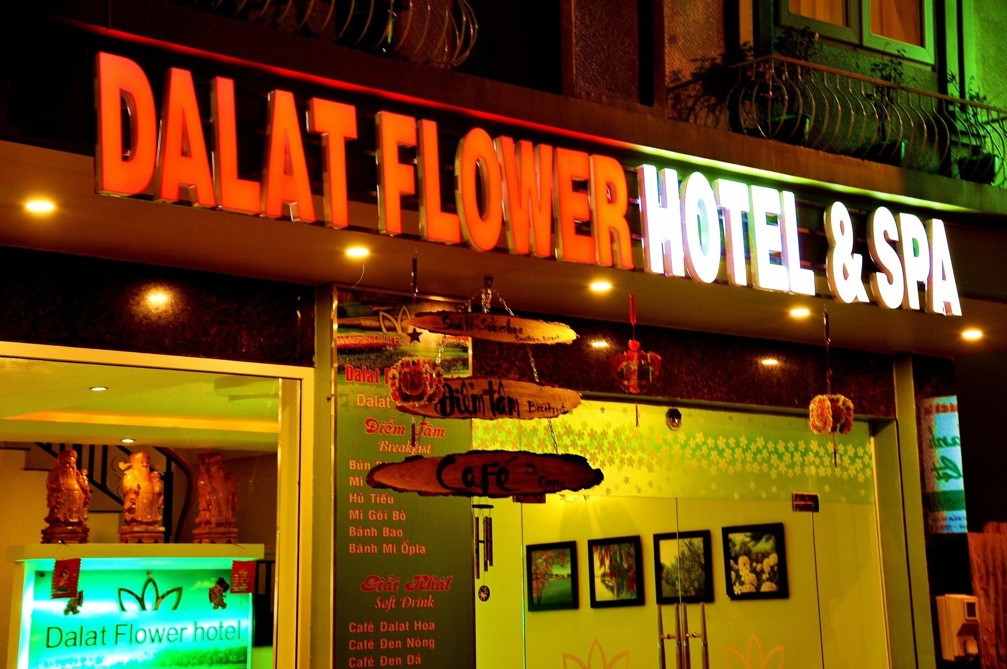 Dalat Flowery Hotel & Coffee Exterior photo